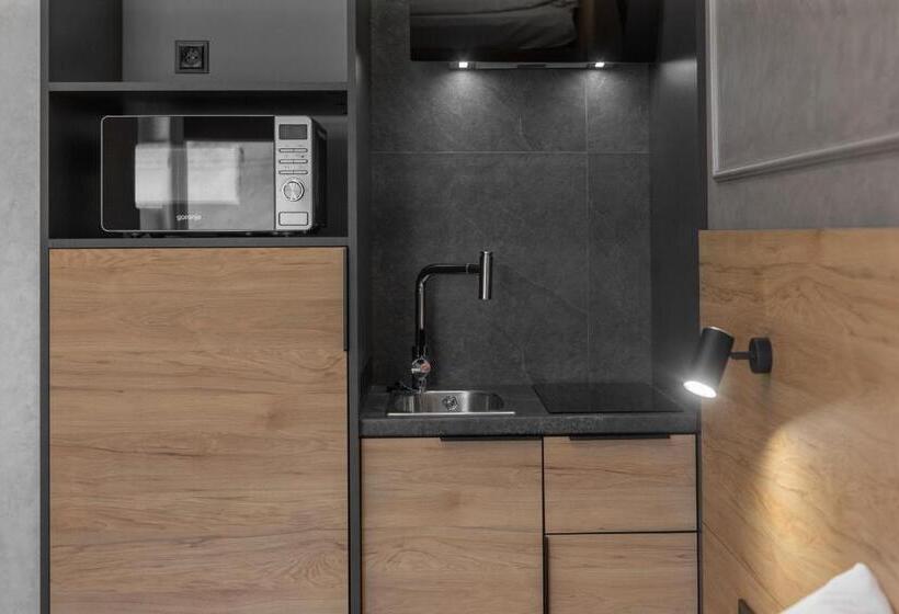 استودیوی استاندارد, Jam Apartments Lviv