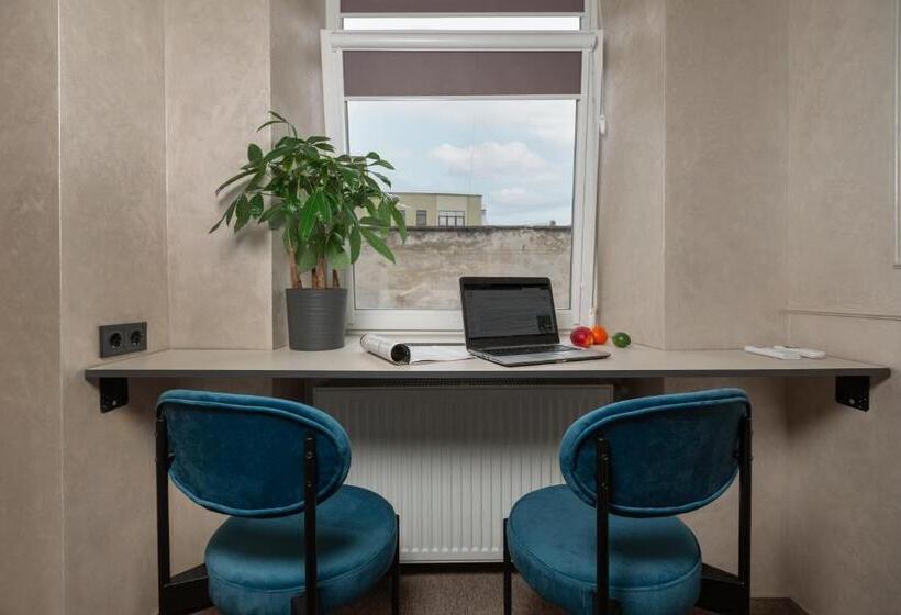 استودیوی استاندارد, Jam Apartments Lviv