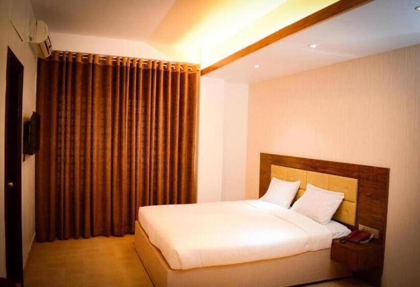 اتاق لوکس, The Alina Hotel & Suites