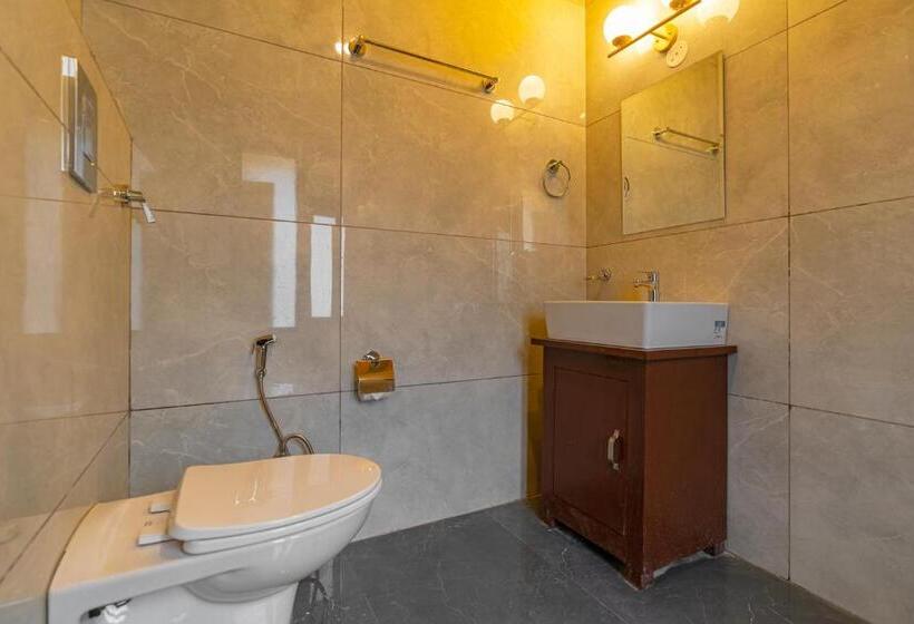 تختخواب در اتاق مشترک, The Hosteller Kasol, Parvati Valley