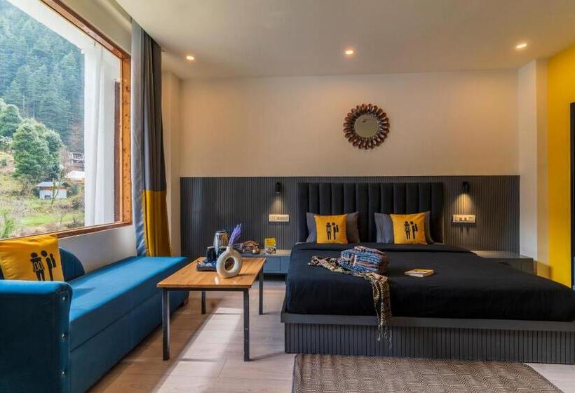 اتاق سوپریور, The Hosteller Kasol, Parvati Valley