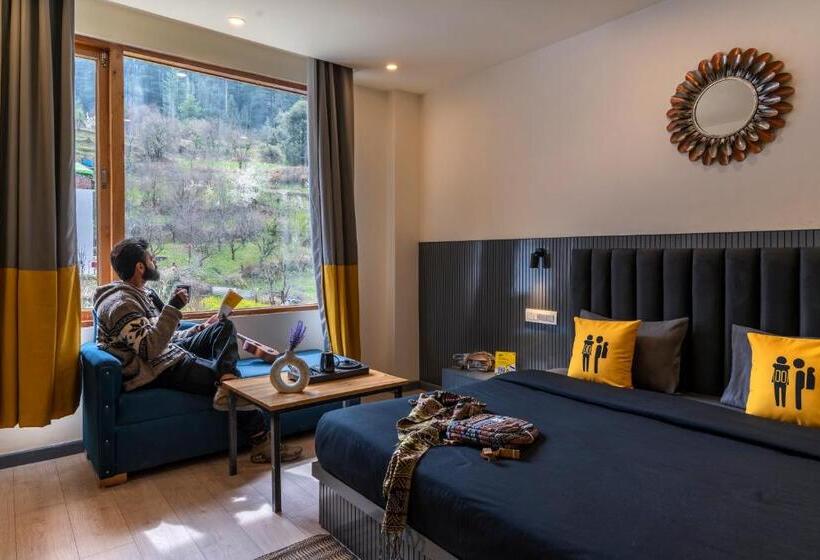 اتاق سوپریور, The Hosteller Kasol, Parvati Valley