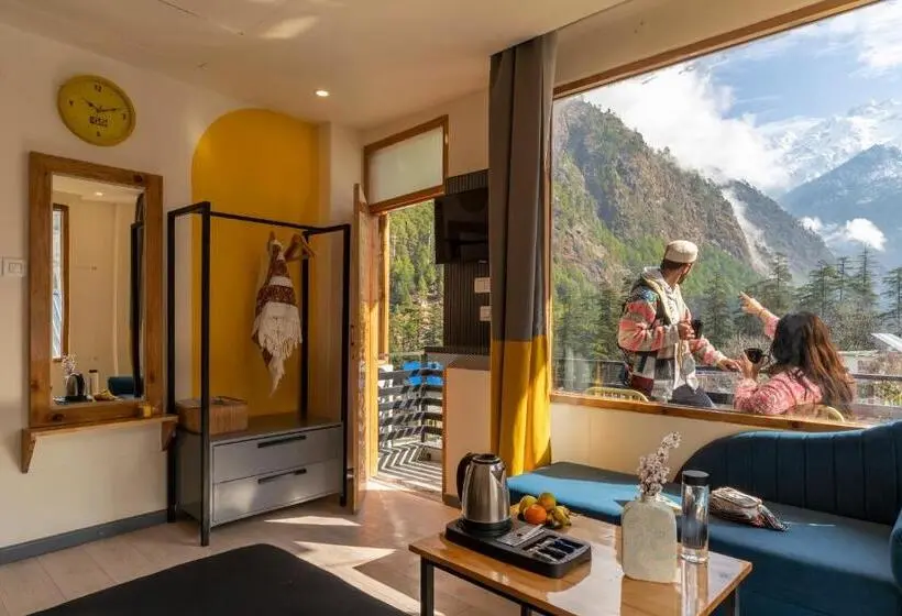 バルコニー付きスーペリアルーム, The Hosteller Kasol, Parvati Valley