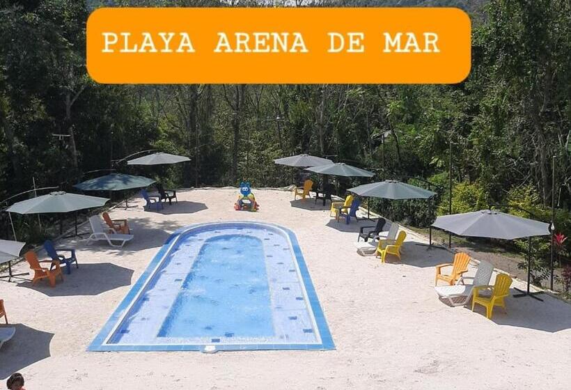 带阳台的三人标准间, Finca Pozo Azul