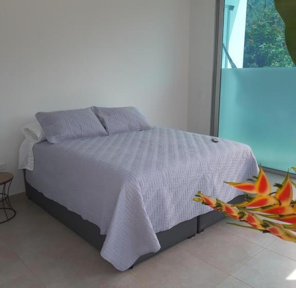 Chambre Triple Standard avec Balcon, Finca Pozo Azul