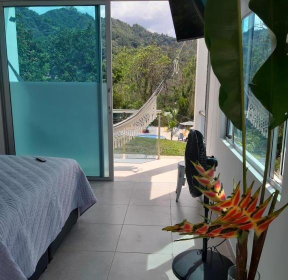 Chambre Triple Standard avec Balcon, Finca Pozo Azul