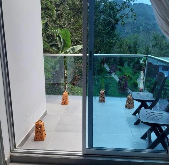 Chambre Triple Standard avec Balcon, Finca Pozo Azul