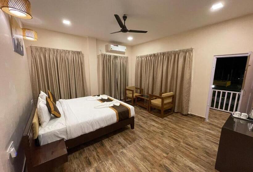 バルコニー付きスタンダードルーム, Jaldapara Forest Tourist Lodge Jftl