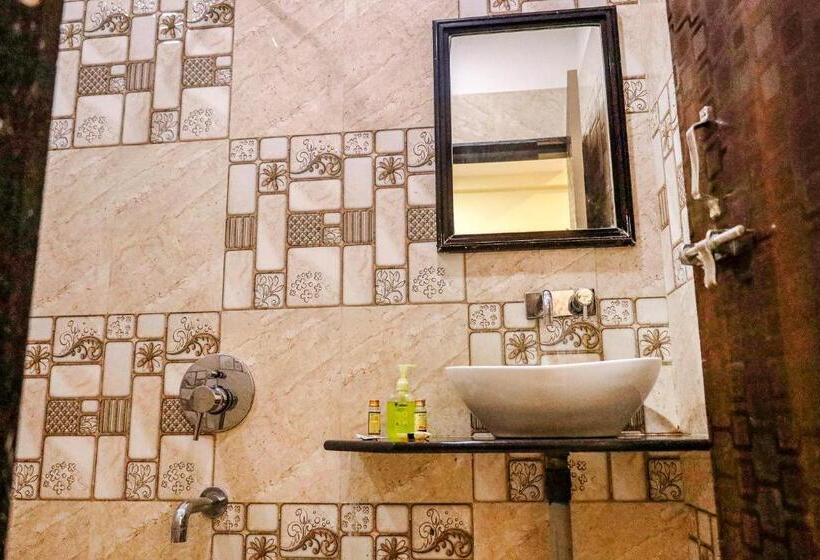 デラックスルーム, Fabhotel Sparkling Pearl