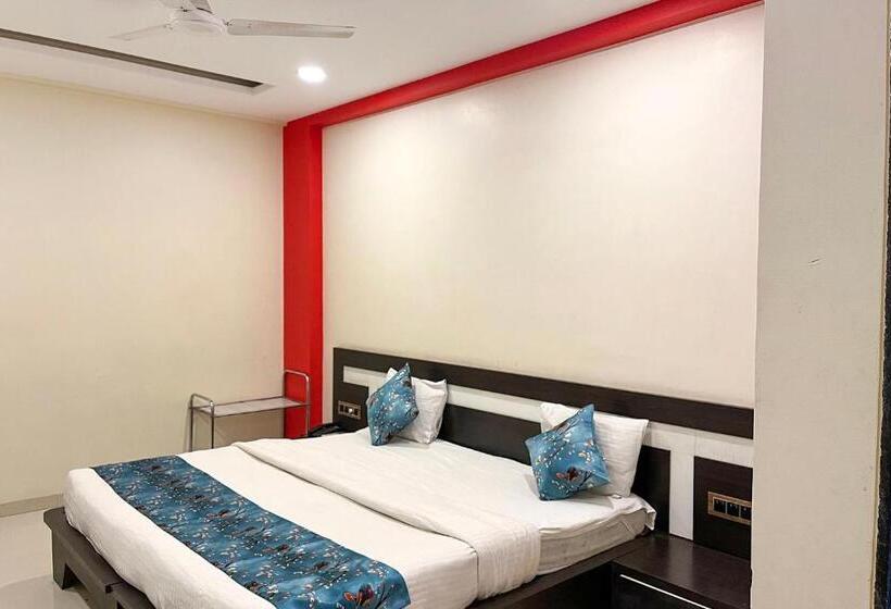 デラックスルーム, Fabhotel Sparkling Pearl