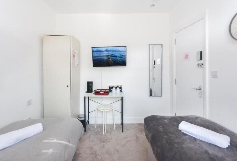 Standard-huone Jaettu Kylpyhuone, Studio9 Rooms   Next To Emirates Stadium   Budget Rooms With Shared Bathroom