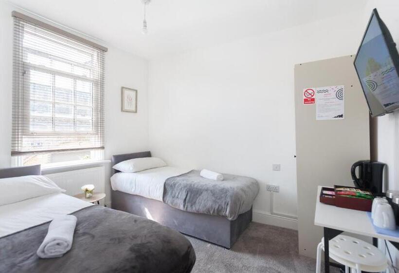 Standard-huone Jaettu Kylpyhuone, Studio9 Rooms   Next To Emirates Stadium   Budget Rooms With Shared Bathroom