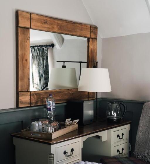 Номер Deluxe, The Crown Inn