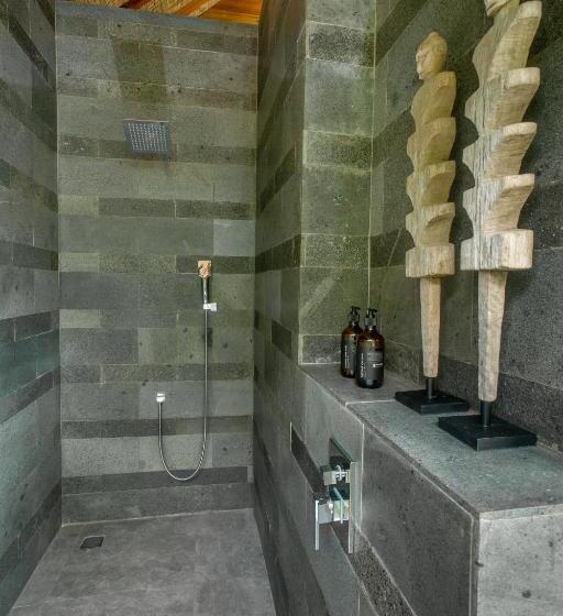 Люкс с Балконом, East Bali Volcano View Resort & Spa   Adults Only Area