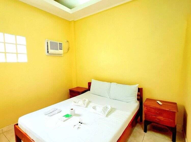 اتاق لوکس, La Familia Guest House