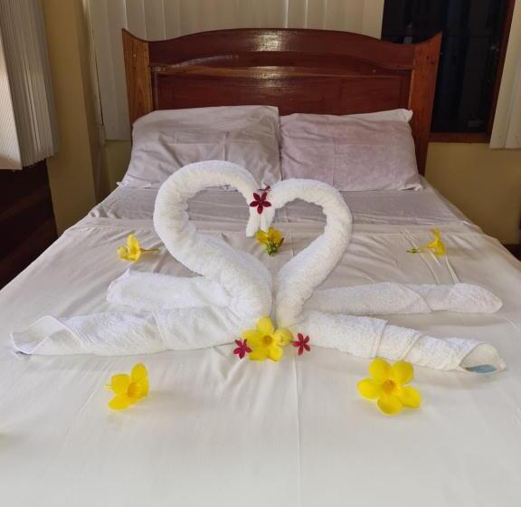 اتاق استاندارد, La Familia Guest House