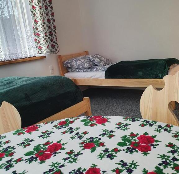 غرفة قياسية رباعية مزودة بشُرفة, Przy Tartaku