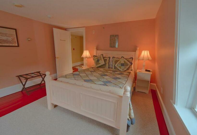 디럭스 스위트, Ballard House Inn