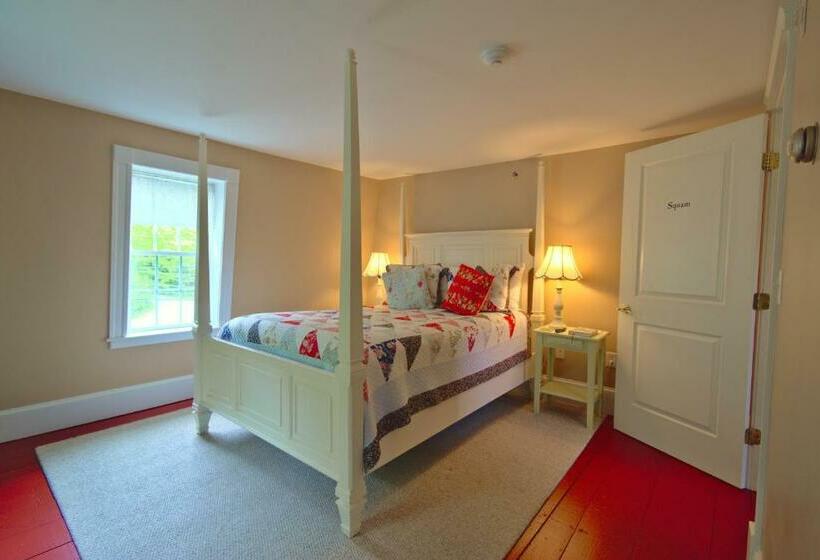 디럭스 스위트, Ballard House Inn