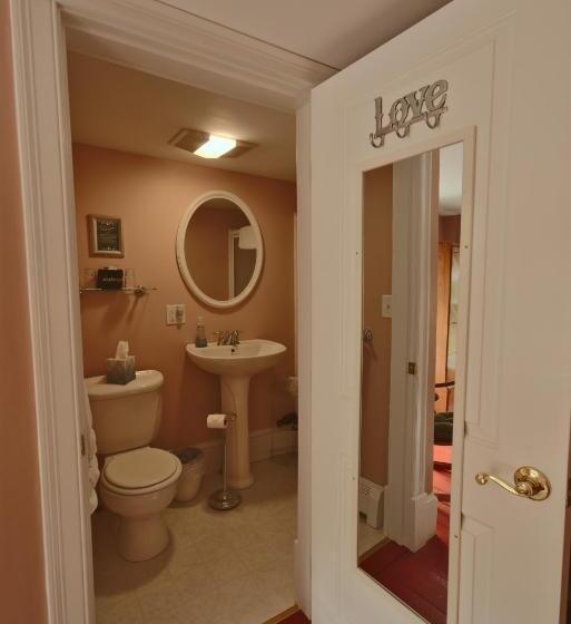 디럭스 룸, Ballard House Inn