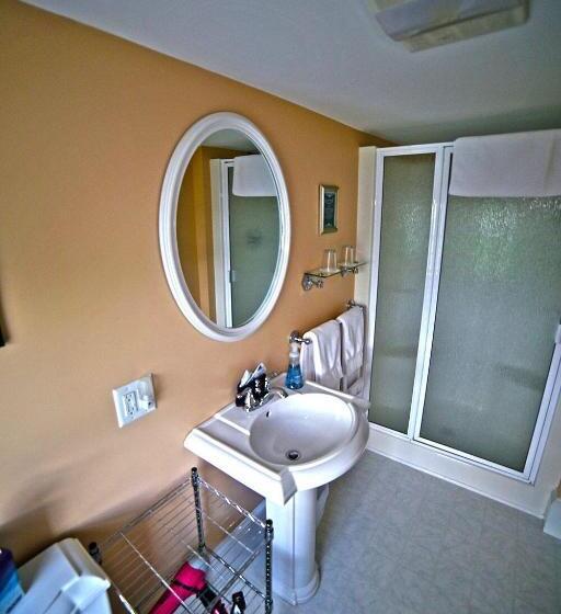 디럭스 룸, Ballard House Inn