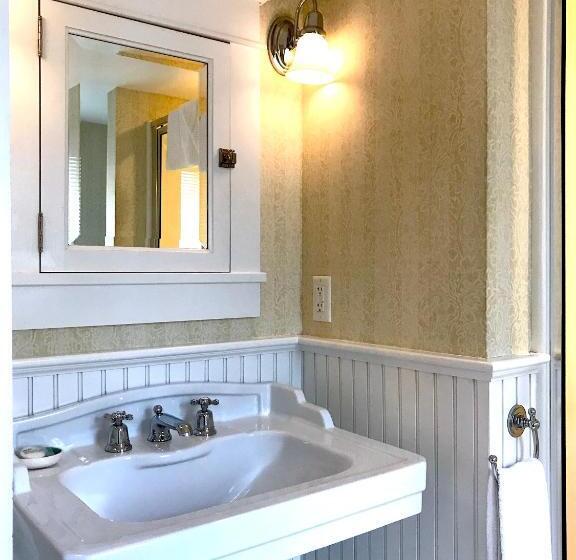 기본룸, Revere Guest House