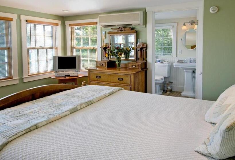 스탠다드 룸 가든 전망, Revere Guest House