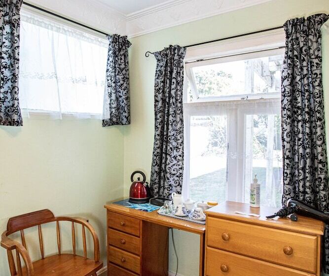 Номер Стандарт Индивидуальный, Richmond Guest House