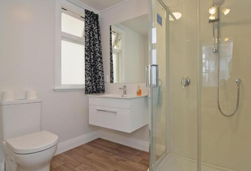 Люкс Повышенной Комфортности, Richmond Guest House