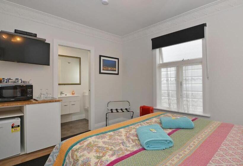 Люкс Повышенной Комфортности, Richmond Guest House