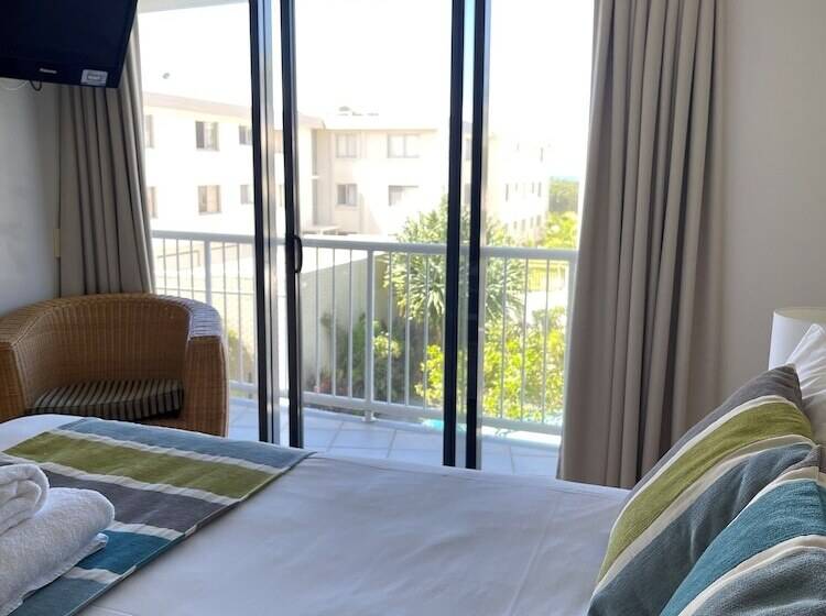 דירת 2 חדרי שינה עם נוף לגינה, Catalina Resort