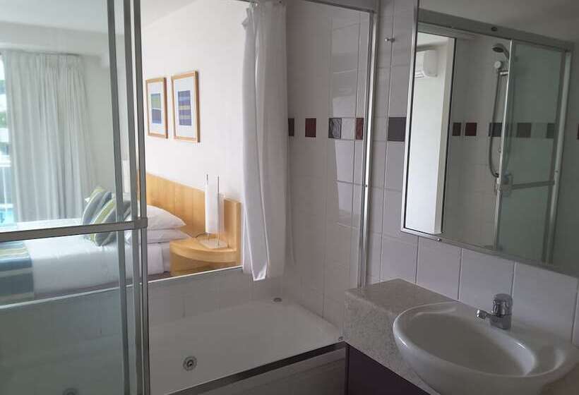 דירת 2 חדרי שינה עם נוף לגינה, Catalina Resort