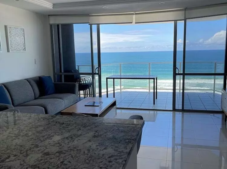 Superior 2-bedroom flat with sea view, Catalina Resort
