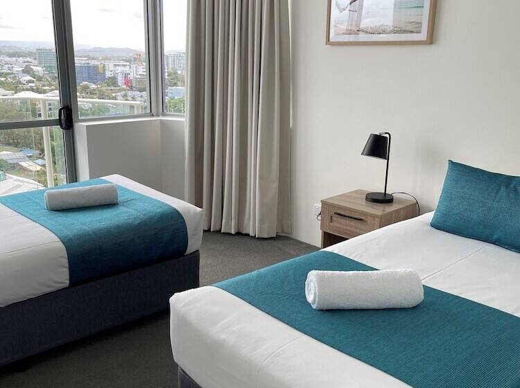 Superior 3-bedroom flat with sea view, Catalina Resort