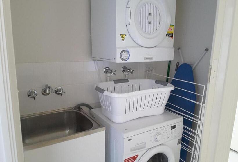 דירת 3 חדרים נוף לים, Catalina Resort