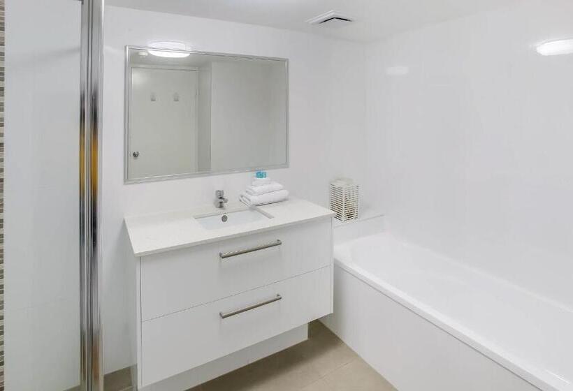 Superior 2-bedroom flat with sea view, Catalina Resort