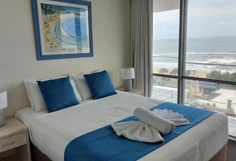 Superior 2-bedroom flat with sea view, Catalina Resort