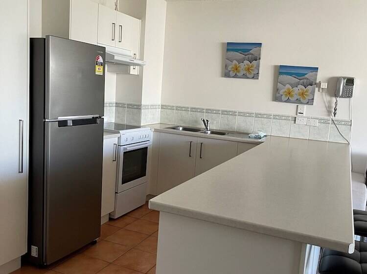 דירת 2 חדרי שינה עם נוף לגינה, Catalina Resort