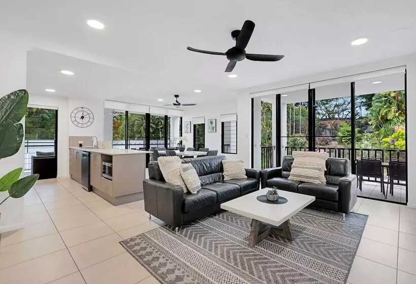 ３ベッドルームアパートメント, Elysium Apartments