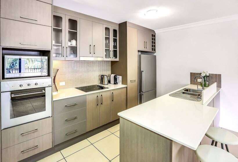 2ベッドルームアパートメント, Elysium Apartments