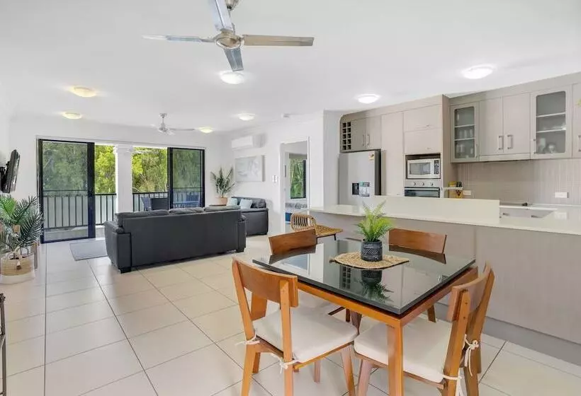 ２ベッドルームアパートメント, Elysium Apartments
