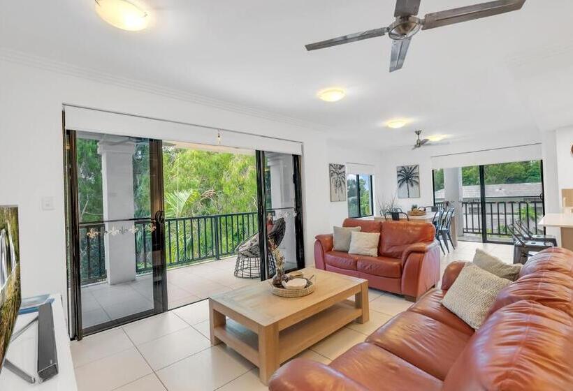 3ベッドルームアパートメント, Elysium Apartments