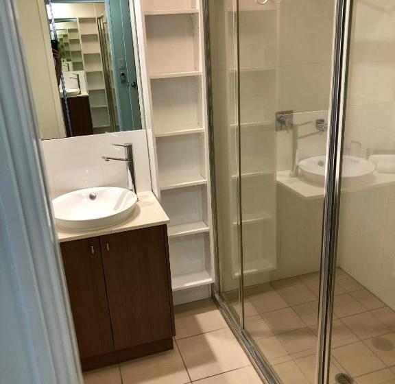 スタンダードルーム, Elysium Apartments