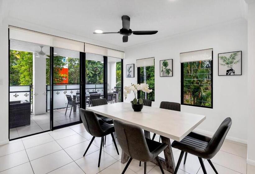 3ベッドルームアパートメント, Elysium Apartments