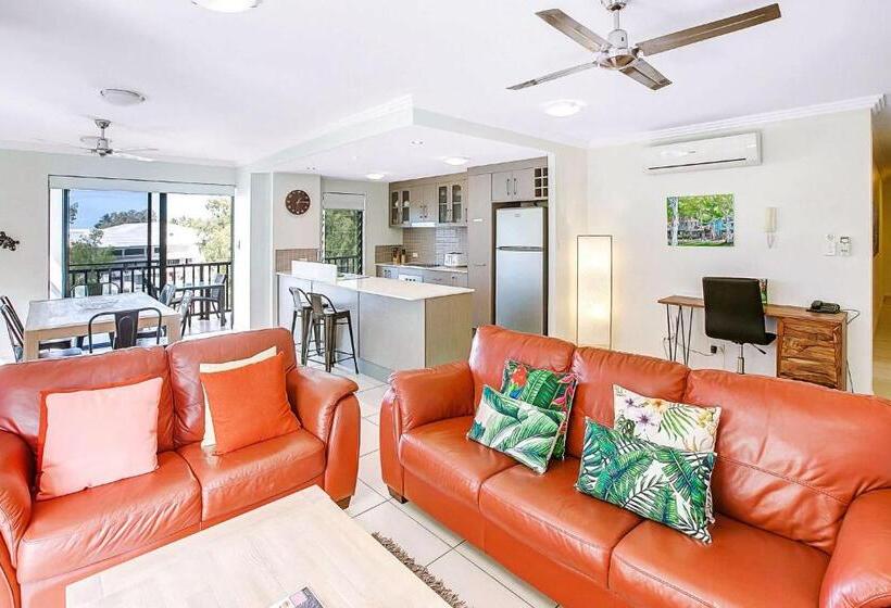 3ベッドルームアパートメント, Elysium Apartments