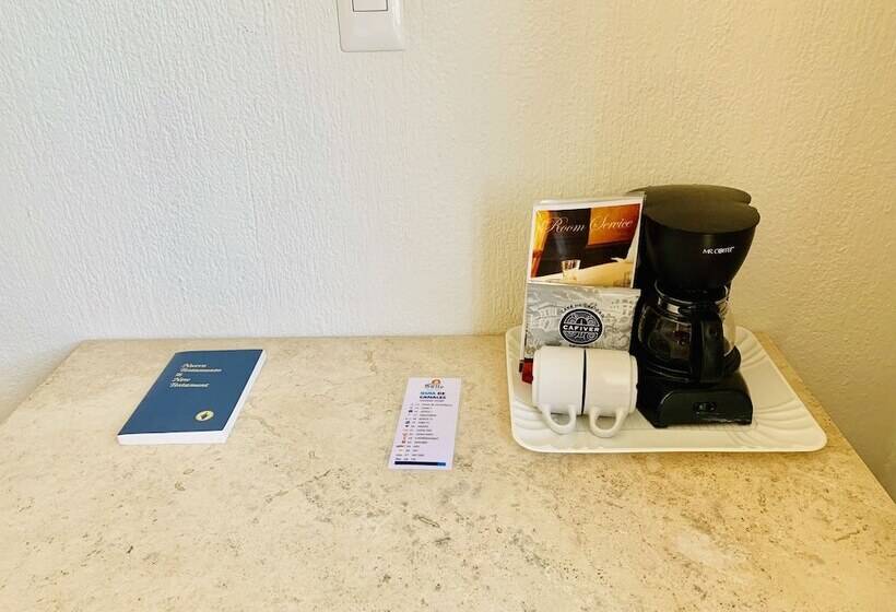 غرفه قياسيه سريرين مزدوجين, Bello Veracruz