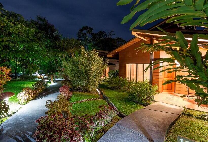 شاليه غرفة نوم واحدة, El Silencio Del Campo