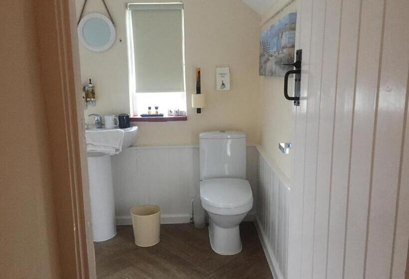 Quarto Estandar com Terraço, Findon Rest Ltd