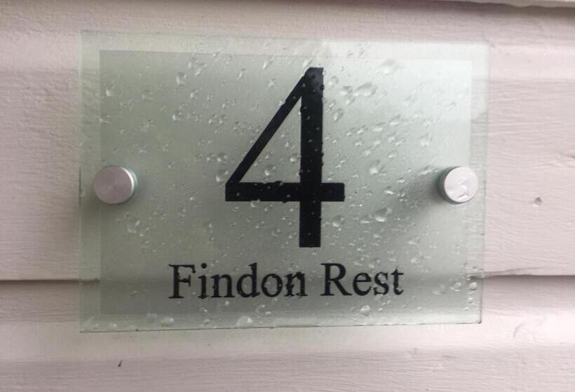 Quarto Estandar com Terraço, Findon Rest Ltd