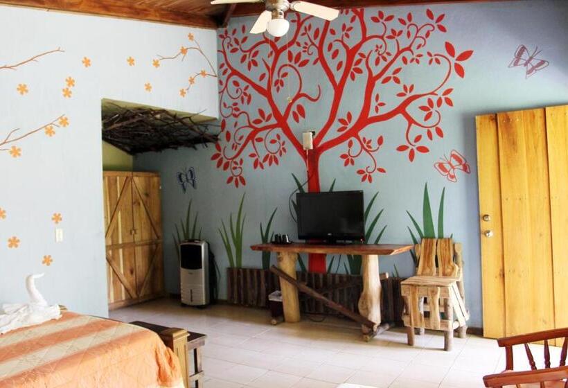 经济房, Kokoro Mineral Hot Springs